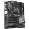 4x DDR4 Slots